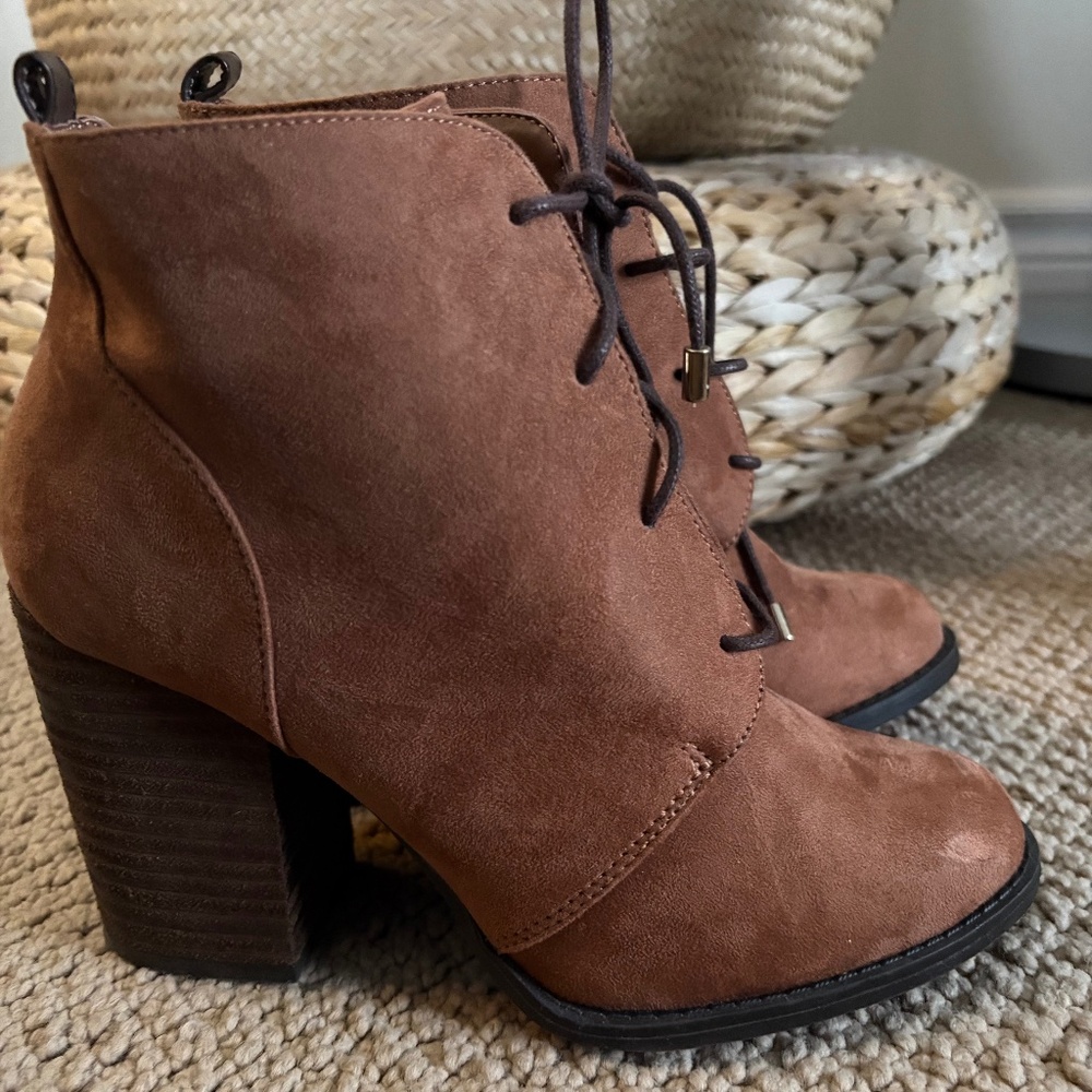 Ankle booties